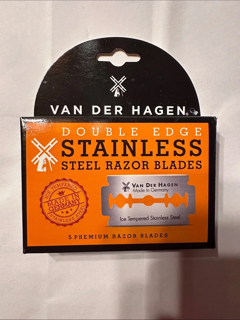 2-Packs of Van Der Hagen double edge stainless steel razor blades
